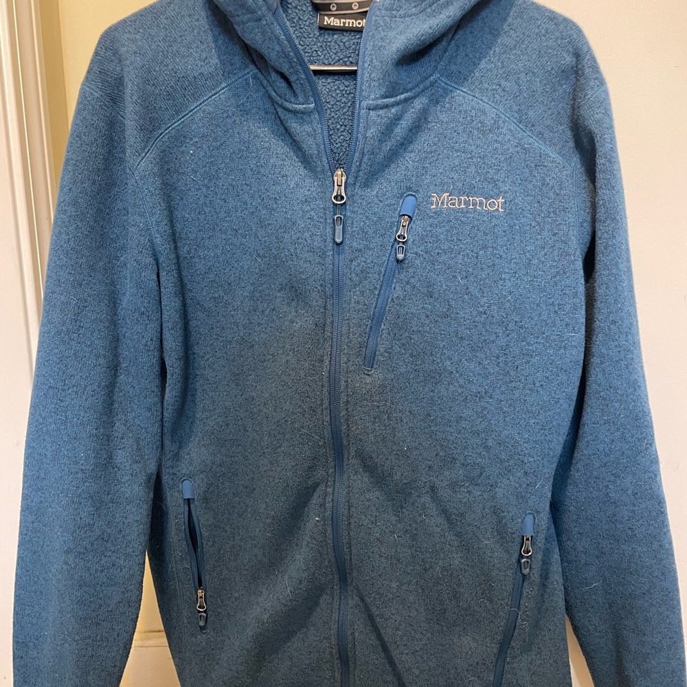Men’s Marmot Zip-up fleece.  Size medium